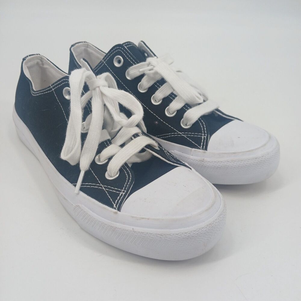 No Boundaries Canvas Sneakers Womens 9.5 Black White Casual Comfort
